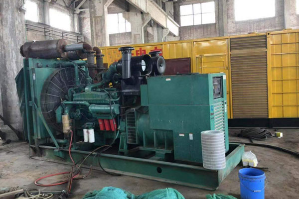 仁布发电机组的空气滤清器应该如何保养？