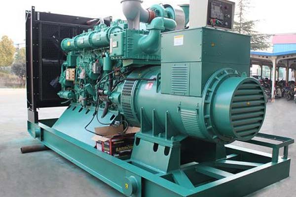 仁布工厂发电机应急发电中如何优化燃油储备管理？