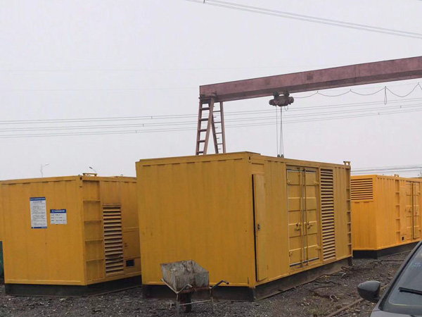 仁布100kw柴油发电机组每小时油耗？