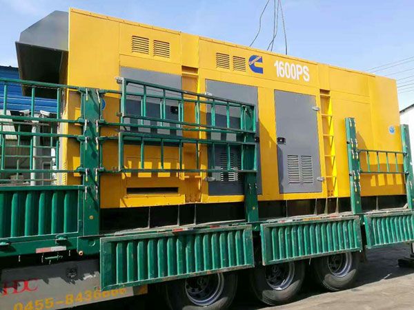 仁布测量水冷式机油散热器密封件尺寸时的注意事项有哪些？